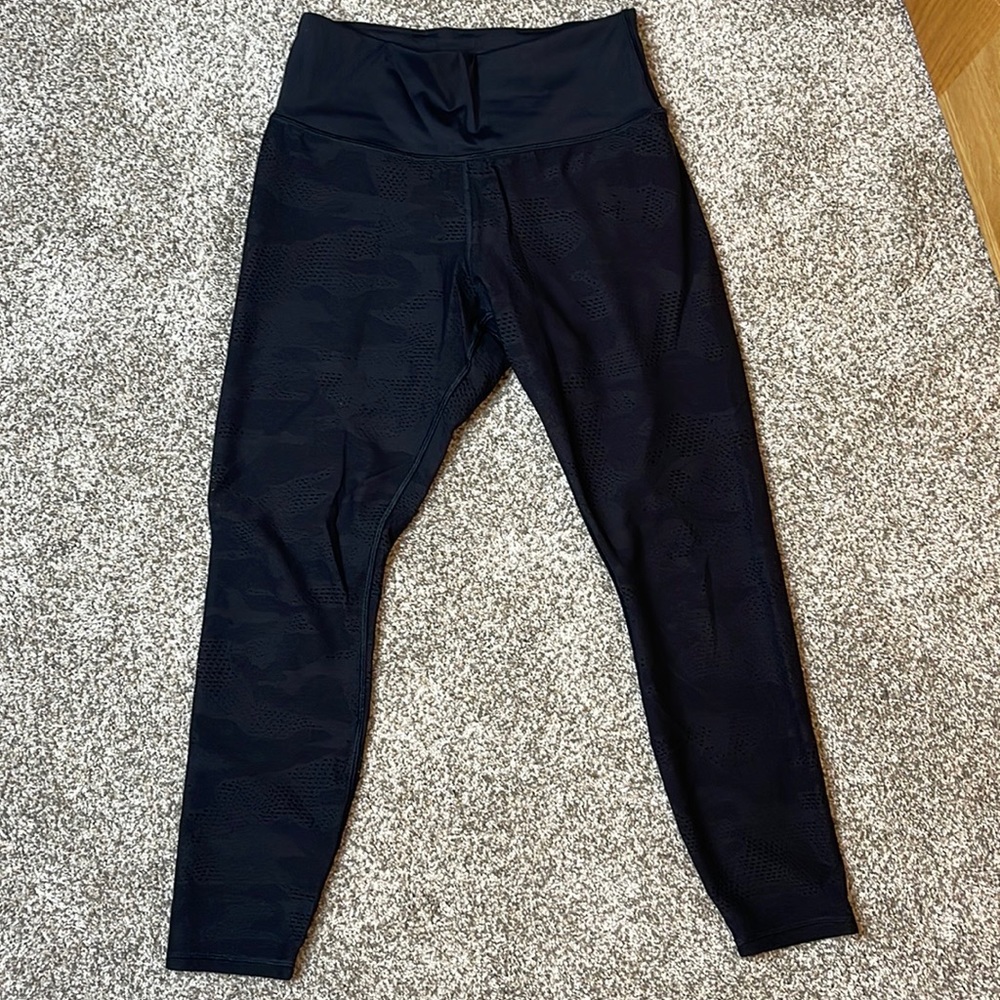 Athleta Women’s 7/8 Phenom Camo Tight